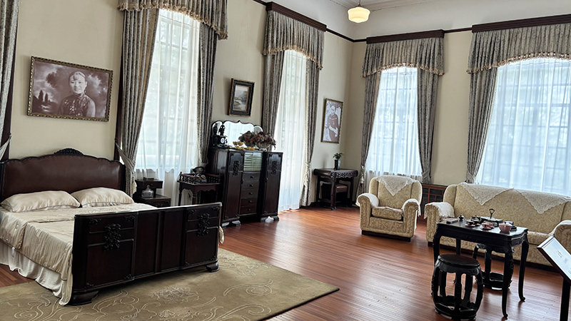 The Meiling Palace in Nanjing