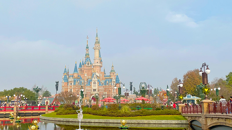 The castle in Shanghai Disneyland