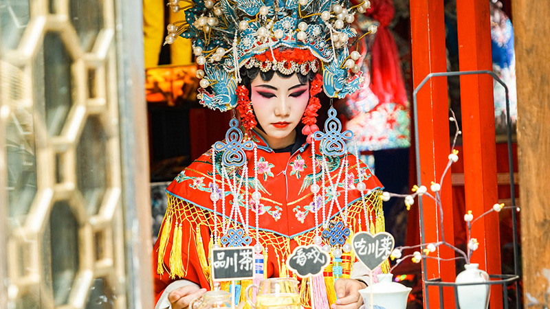 Sichuan Opera actress