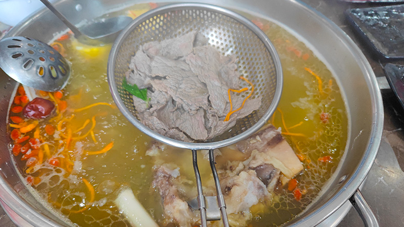 Fresh cooked yak meat